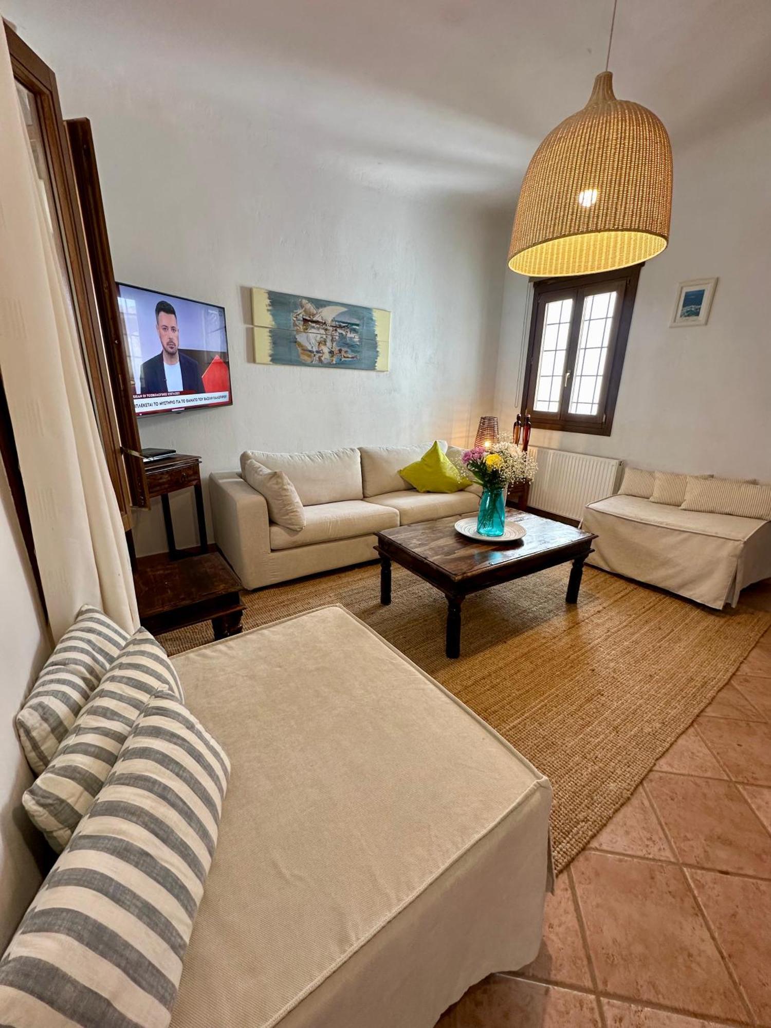 Divers House Agrari  Екстер'єр фото